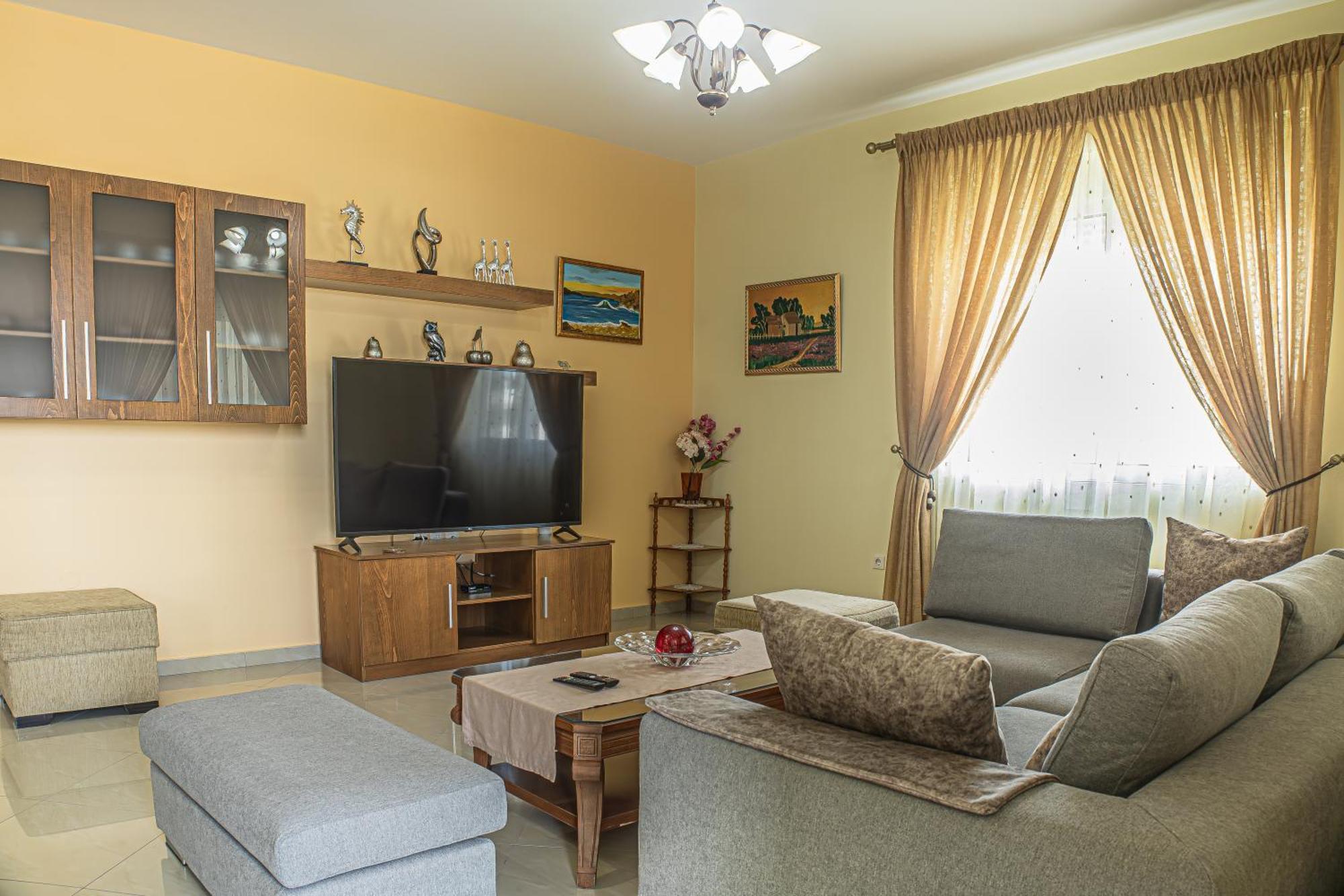 Apartment Tasos House